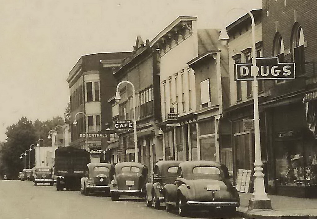 NW Harbor Springs MI RPPC Downtown Stores Businesses CAFE … Flickr