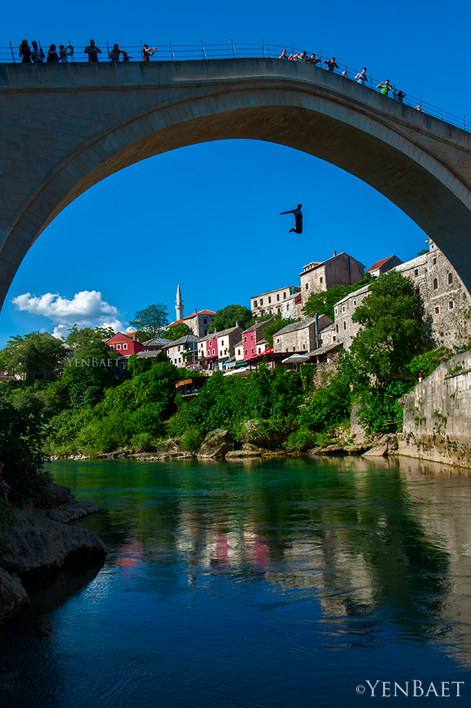 Mostar DeathDefying Dive from Stari Most to Neretva Riv… Flickr