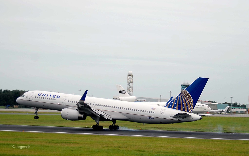 Navy vs Notre Dame Emerald Isle Classic Dublin airport tra… Flickr