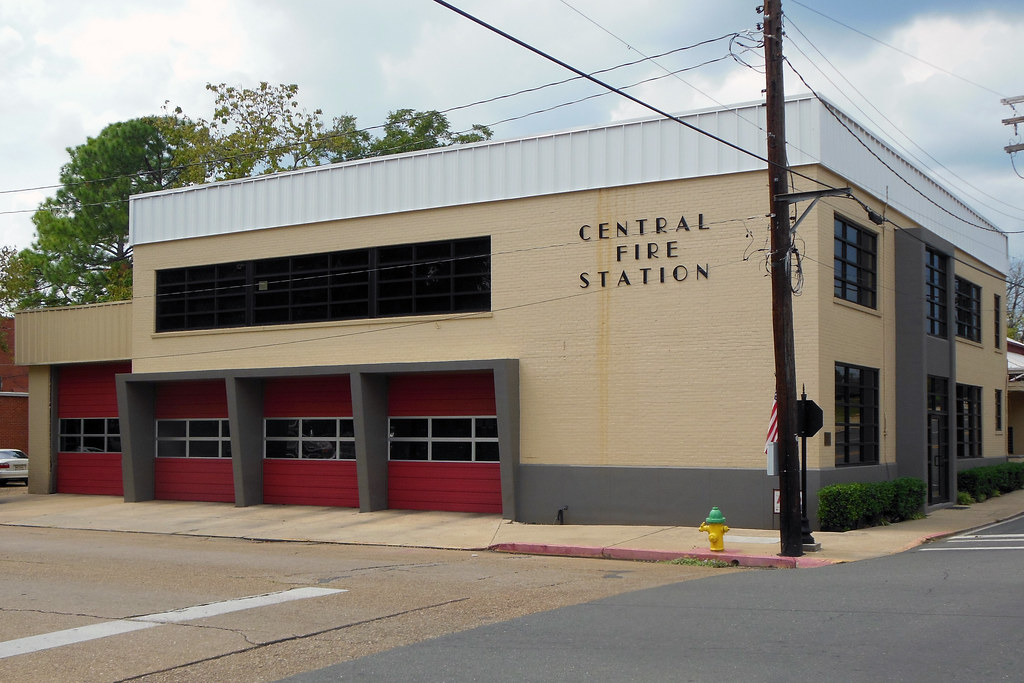 Natchitoches Central Fire Station Fire department headquar… Flickr