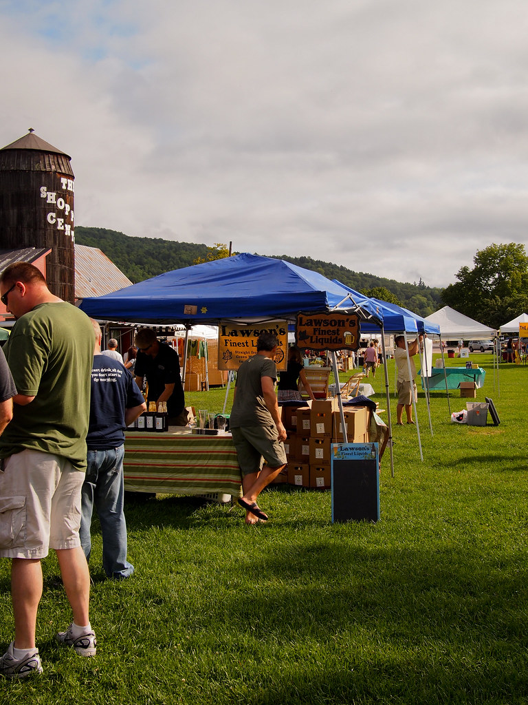 Waitsfield VT Farmers Market AdamChandler86 Flickr