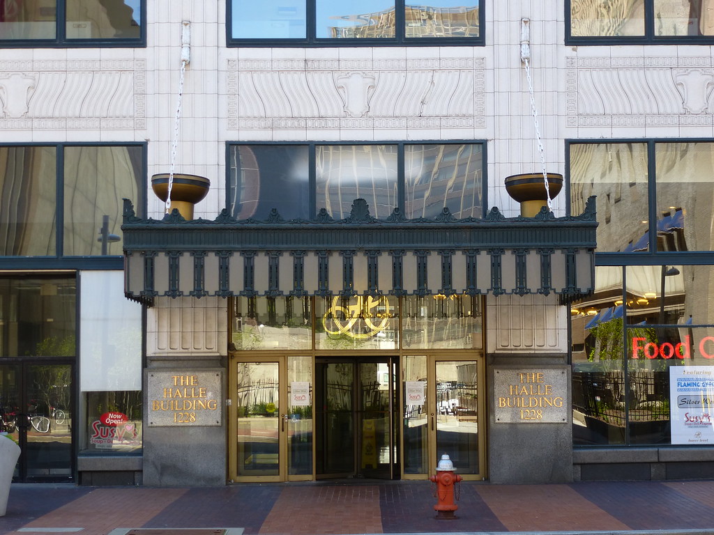 Cleveland, OH Halle Brothers Company Halle Brothers Compan… Flickr