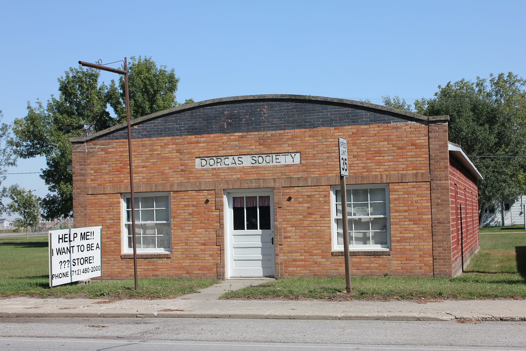 Dorcas Society Hall Cylinder, IA Apparently the Dorcas S… Flickr
