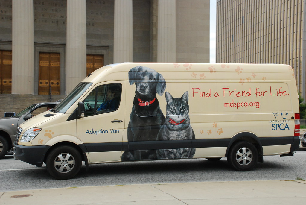 Adoption Van Freightliner Sprinter pet adoption van of the… Flickr
