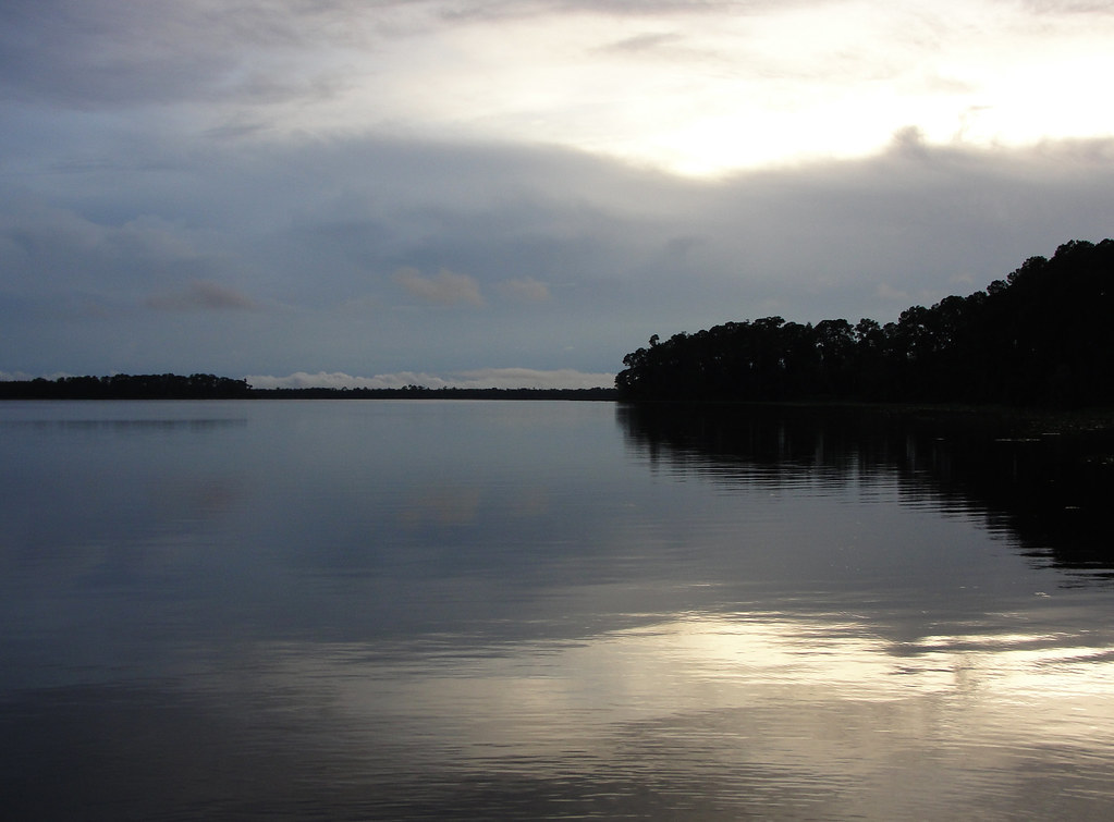 Twilight Lake Diaz, Florida Serindip Flickr
