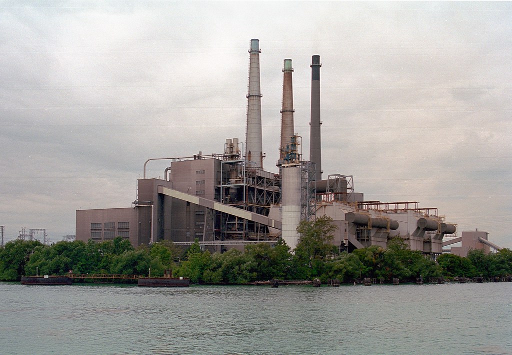 River Rouge plant The River Rouge Power plant is along the… Flickr