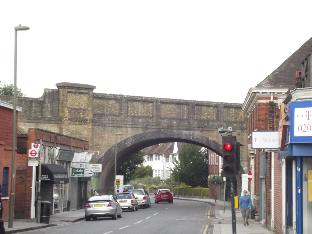 Hoop Lane, Golders Green railway bridge London Underground