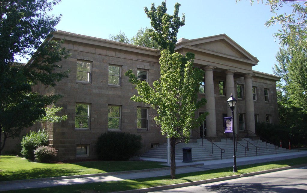 Memorial Hall (Carson City, Nevada) This building is locat… Flickr