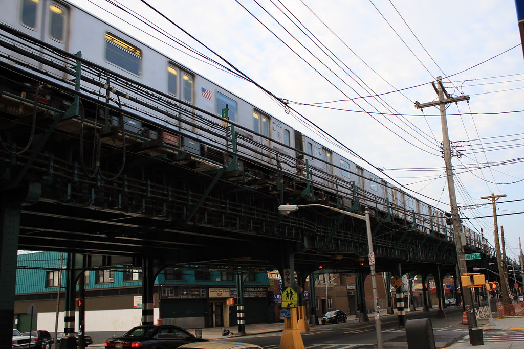 IRT White Plains Road Line Wakefield, The Bronx, New York … Flickr