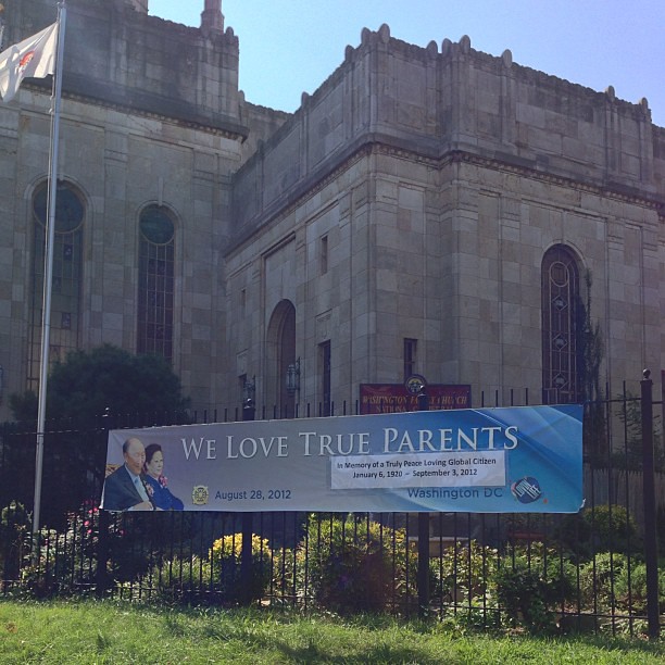 Unification Church across the street salutes the late Rev.… Flickr