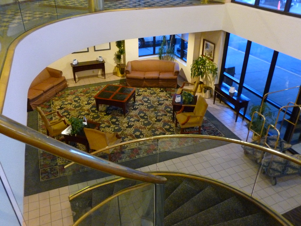 former Signature Inn, Middleburg Heights, OH (28) Looking … Flickr