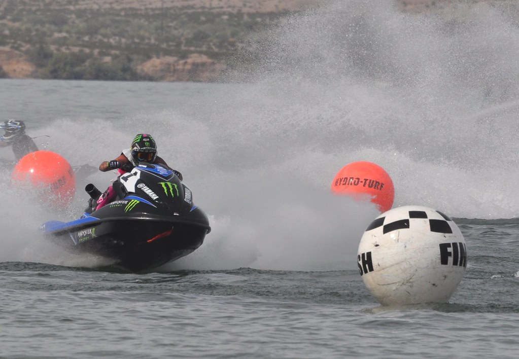 2012 National Champ Dustin Farthing Racing his Yamaha FZR Flickr