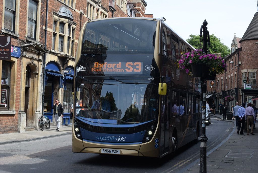 SO 10786 Gloucester Green bus station, Oxford Stagecoach… Flickr