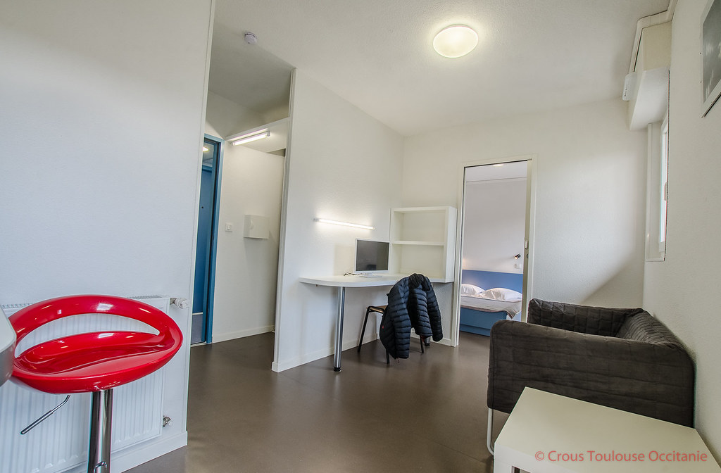 CrousToulouse_RésidenceDanielFaucher_bed and crous°02 Flickr