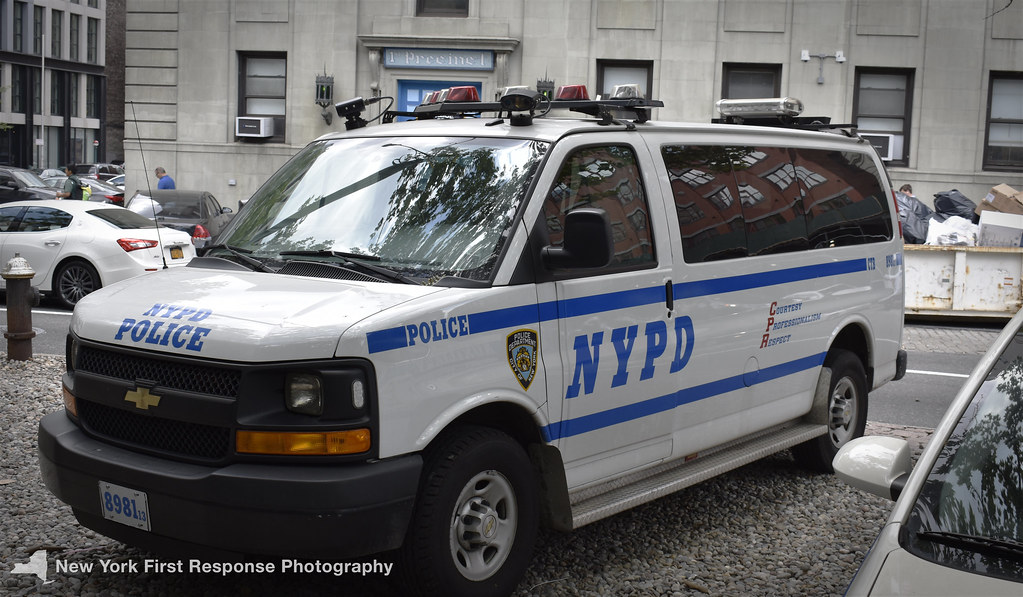 Flickriver Photoset 'New York City Department of Corrections Vehicles