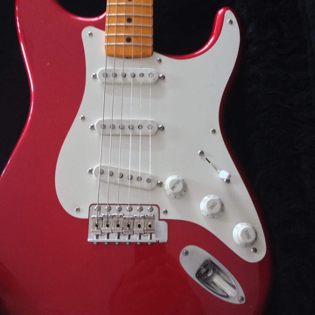 CAR_Strat_Closeup_In_GG_DeluxeCase Vincent Vega Flickr