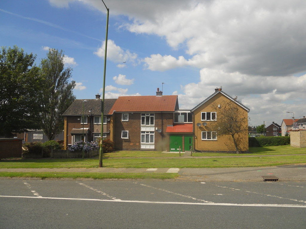 Houses along Stockport Road Hattersley, Greater Manchester… Flickr