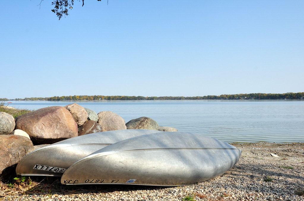 Clear Lake, Iowa canoes Fall in Iowa... dmblue444 Flickr