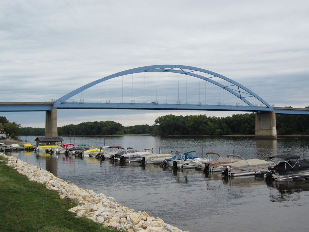 MarquetteJoliet Bridge a photo on Flickriver