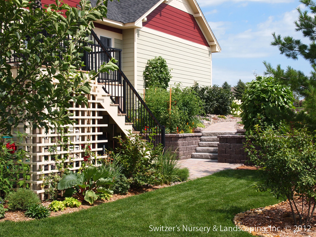 Paver Patio under Deck with Retaining Wall & Steps Minne… Flickr