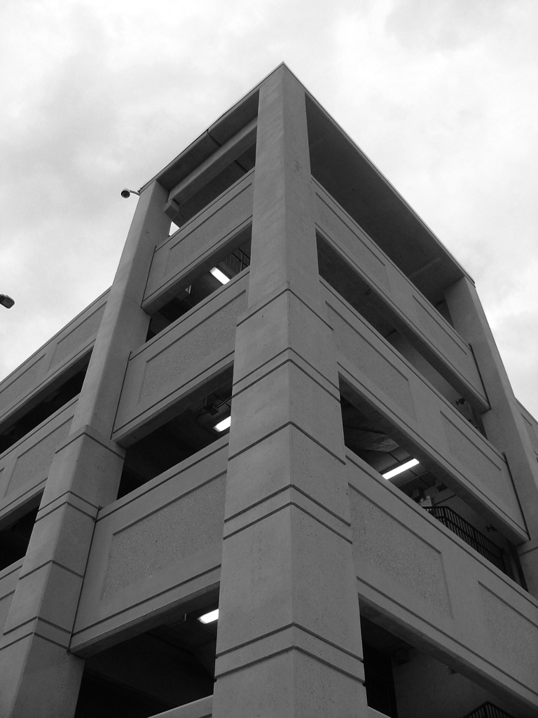 Concrete Parking garage at Green Acres Mall, Valley Stream… Flickr