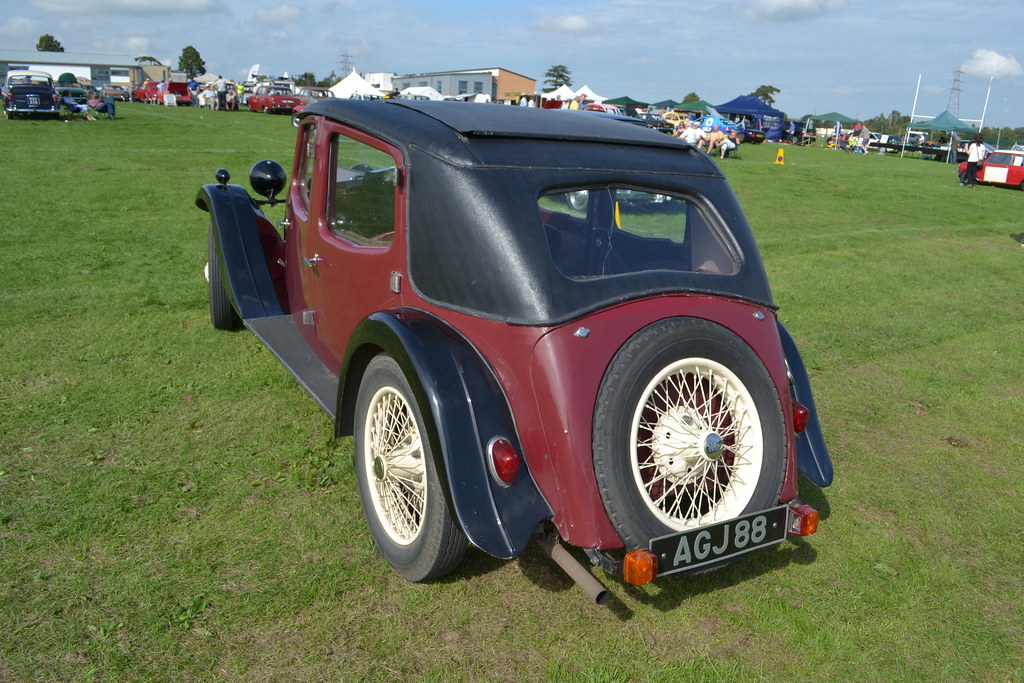 Tewkesbury Classic Car Show. August 2012. 368 AGJ 88, 1933… Flickr