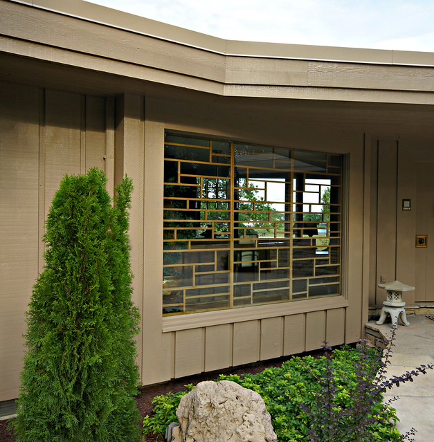 House in Two Rivers, WI a photo on Flickriver