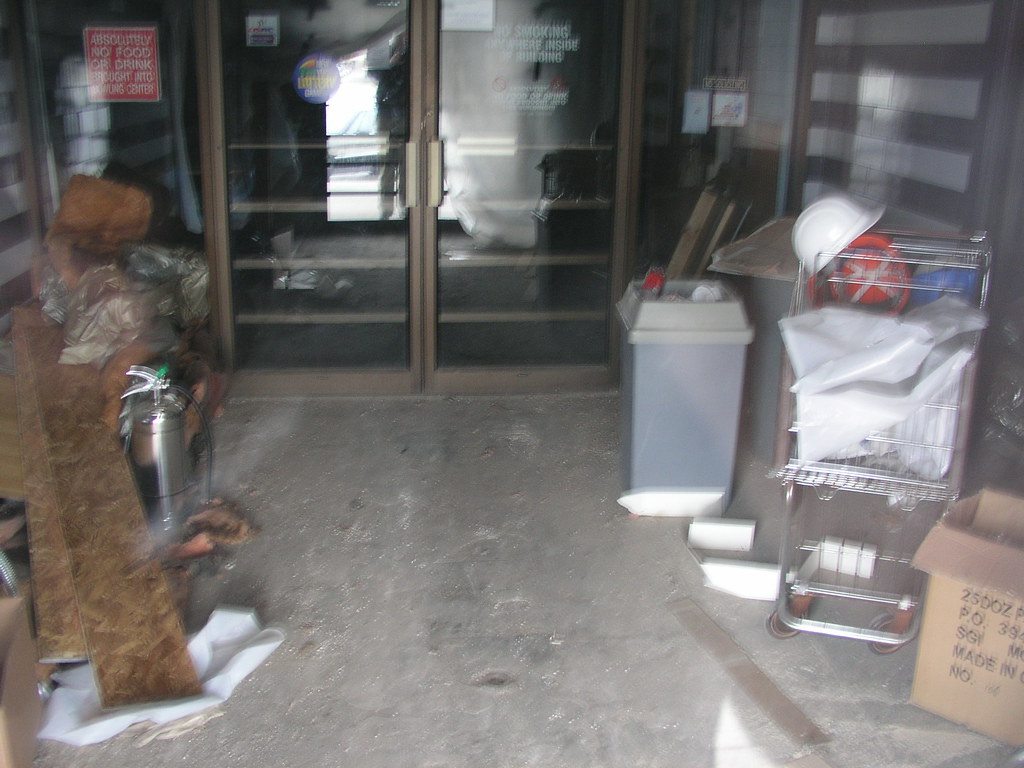Maiden Lanes lobby Maiden Lanes Bowling Center, March 2006… Flickr