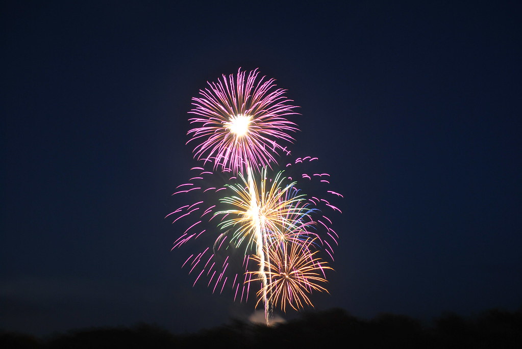 Bloomington Fireworks 2 missshelbzilla Flickr