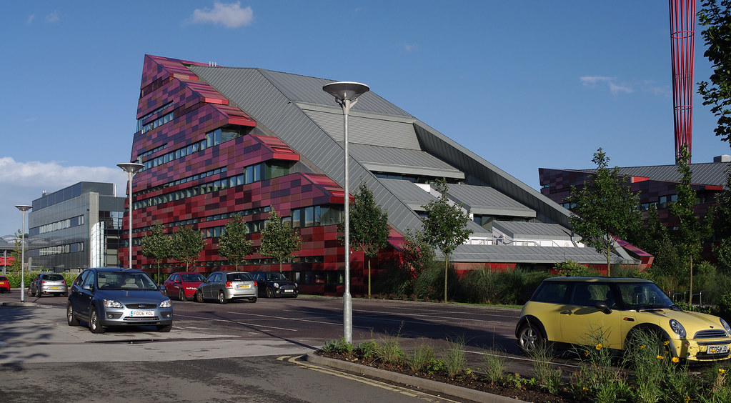 IMGP7514 International House on Jubilee Campus, University… Flickr