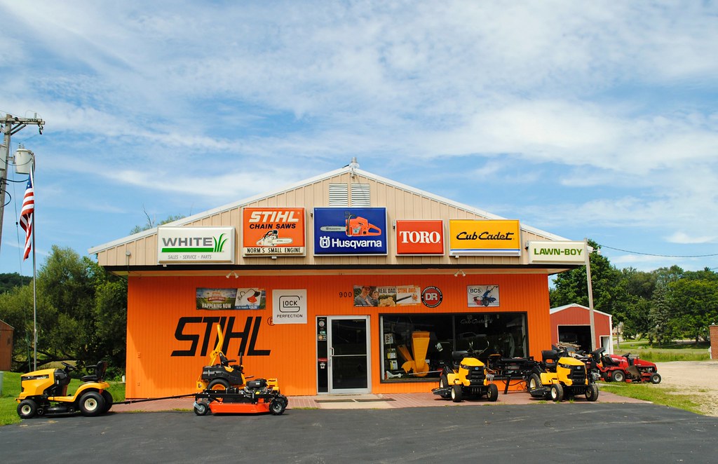 Norm's Small Engines, Richland Center Wisconsin ©All Right… Flickr