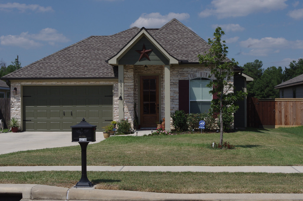 IMGP8951.JPG Pine Meadows Subdivision Pueblo Builders Flickr