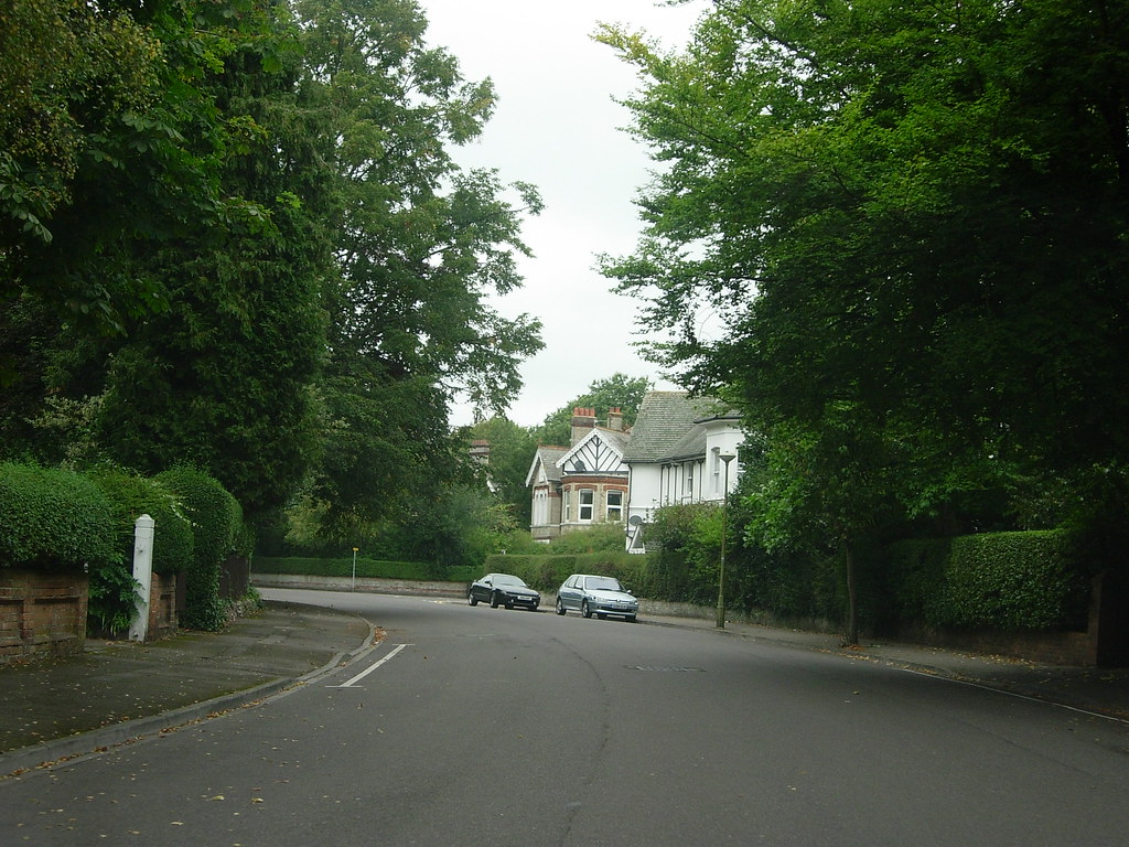 CAVENDISH RD. BOURNEMOUTH. DORSET. SEPTEMBER 2005 a photo on Flickriver