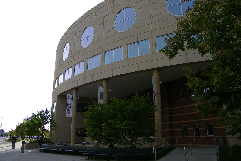 Park Library Central Michigan University (Mt. Pleasant, Mi… Flickr