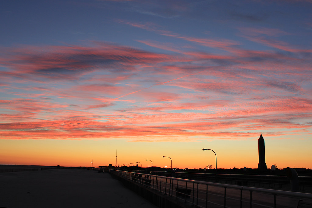 Sunset at Jones Beach, Long Island, New York Jose Oquendo Flickr