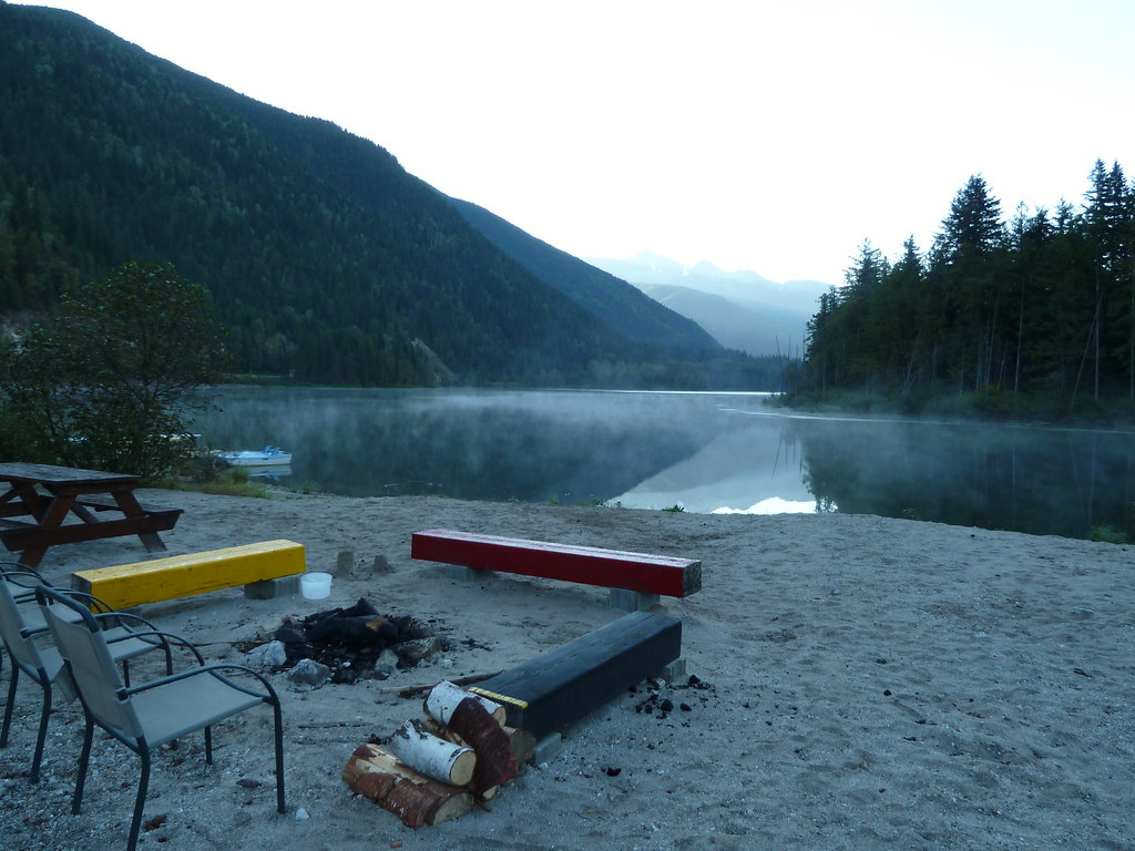 20120916_GriffinLakeMtnLodgeRevelstoke_Cutler_P1320466 Flickr