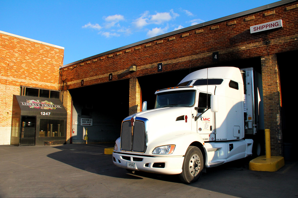 PacLease Liberty Fruit T660 2 Liberty Fruit operates a w… Flickr