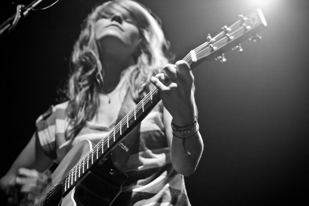 Jenny Owen Youngs at ster Hall, New York www.whatstheru… Flickr