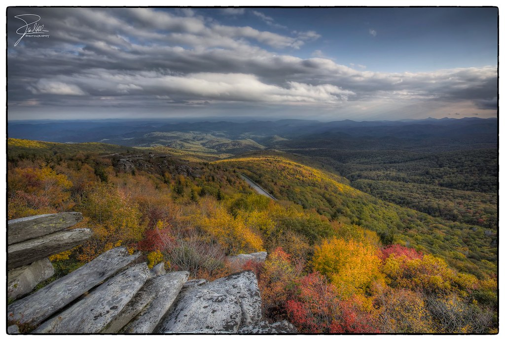 Blue Ridge Parkway Blue Ridge Parkway from Rough Ridge, Mi… Flickr
