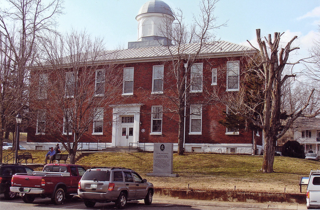 Dickson County Court House (Charlotte, Tn.) Built 1833 Add… Flickr