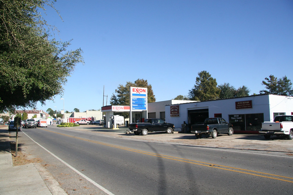 Gas Station 2 Derek Elkins CMC Flickr