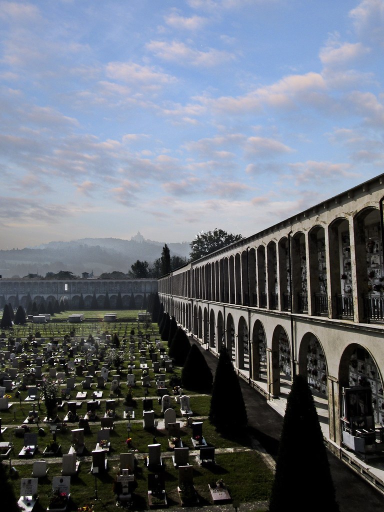 2 novembre L'eterno riposo dona a loro, Signore... _______… Flickr