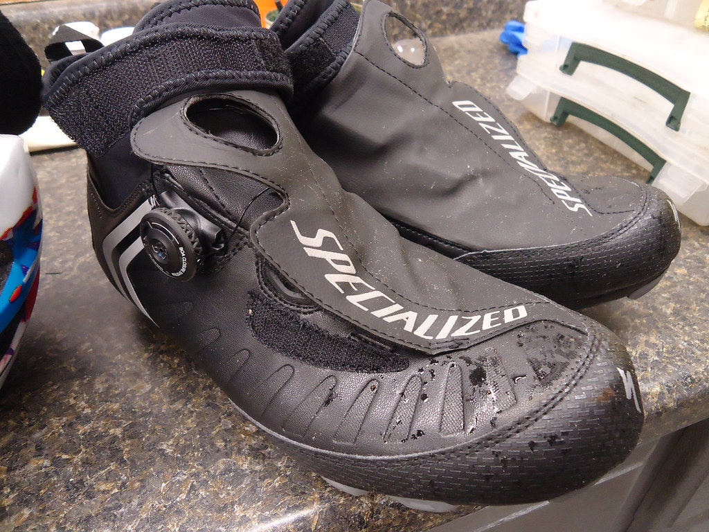 Specialized Defroster foul weather/ winter cycling shoes Flickr