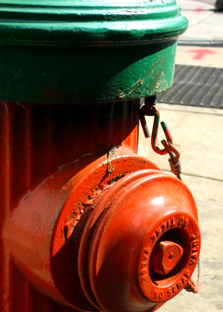 No scrap value Contrasting colors / LC / October 2012 Pamela Moore