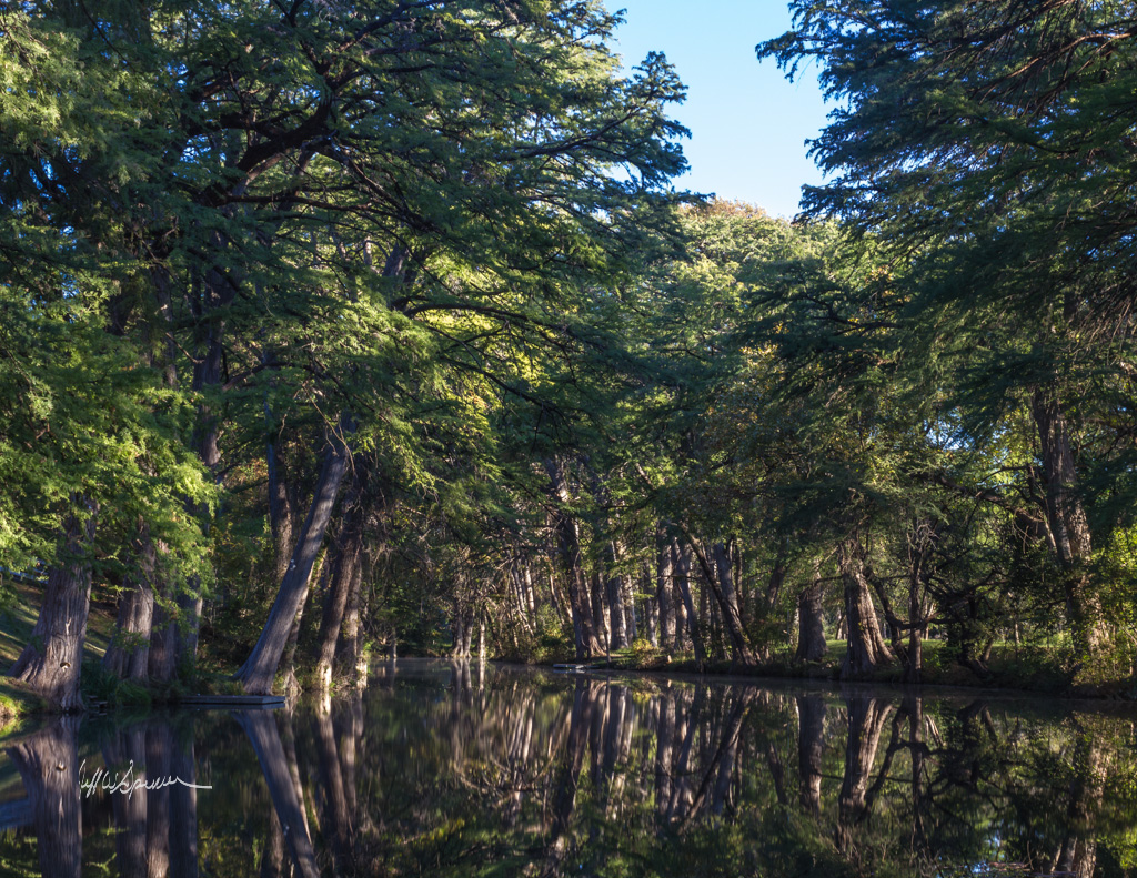Elevation of River Tree Estates, Hwy 83, Leakey, TX, USA Topographic