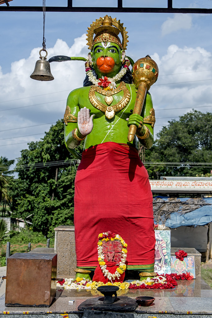 Green Hanuman Bangalore Indian Gods sprout up everywhere. … Flickr