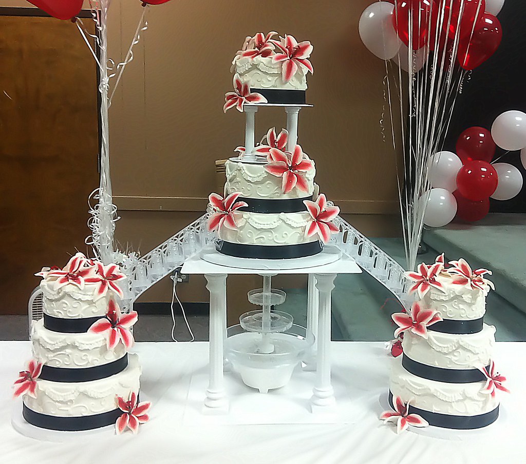 Fountain Wedding Cake All Things CakeTulsa, OK Flickr