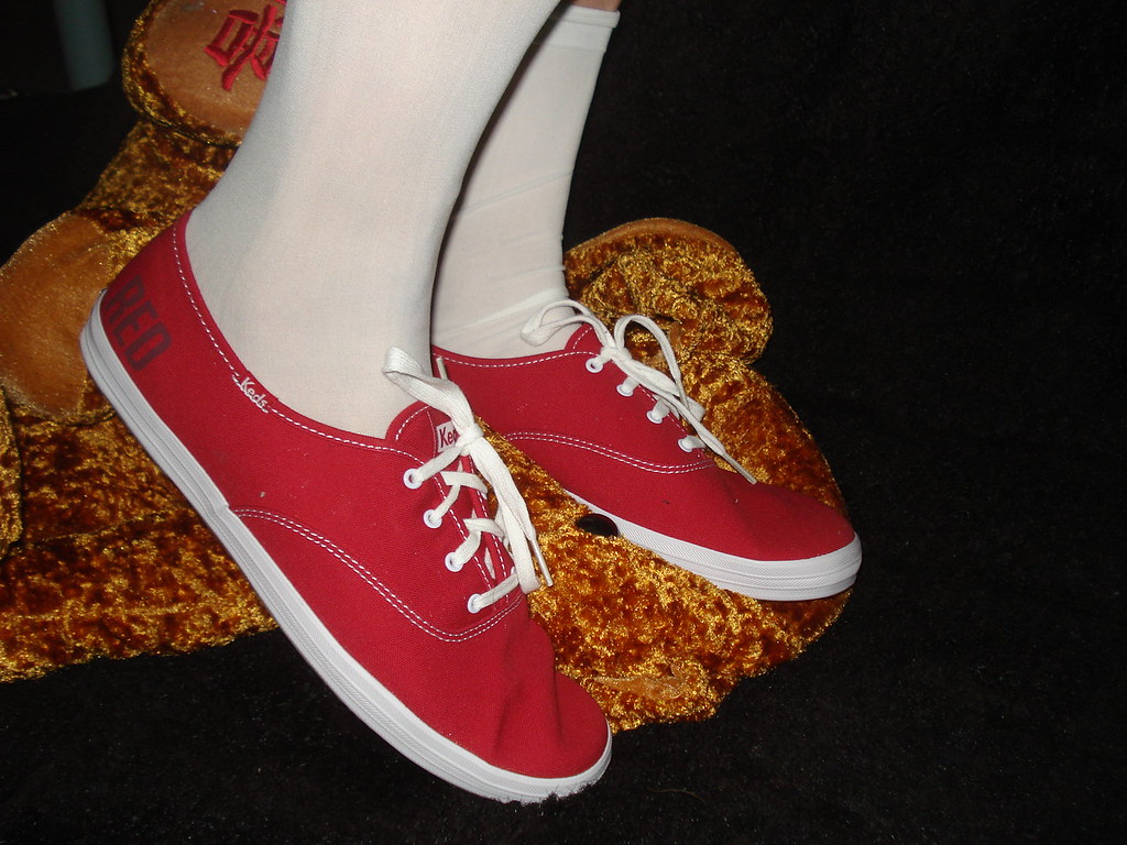 KEDS Taylor Swift special edition "RED" Keds my friend Ci… Flickr