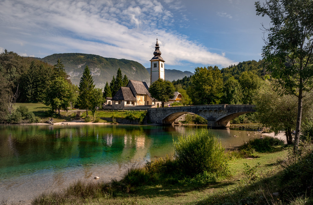 Postcard View of Bohinj Lake The village Ribčev Laz at the… Flickr