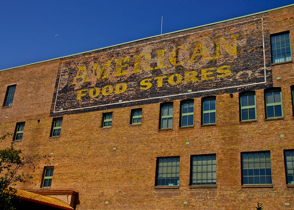 American Food Stores DSC01901OGDENUTAH Aging sign in… Flickr